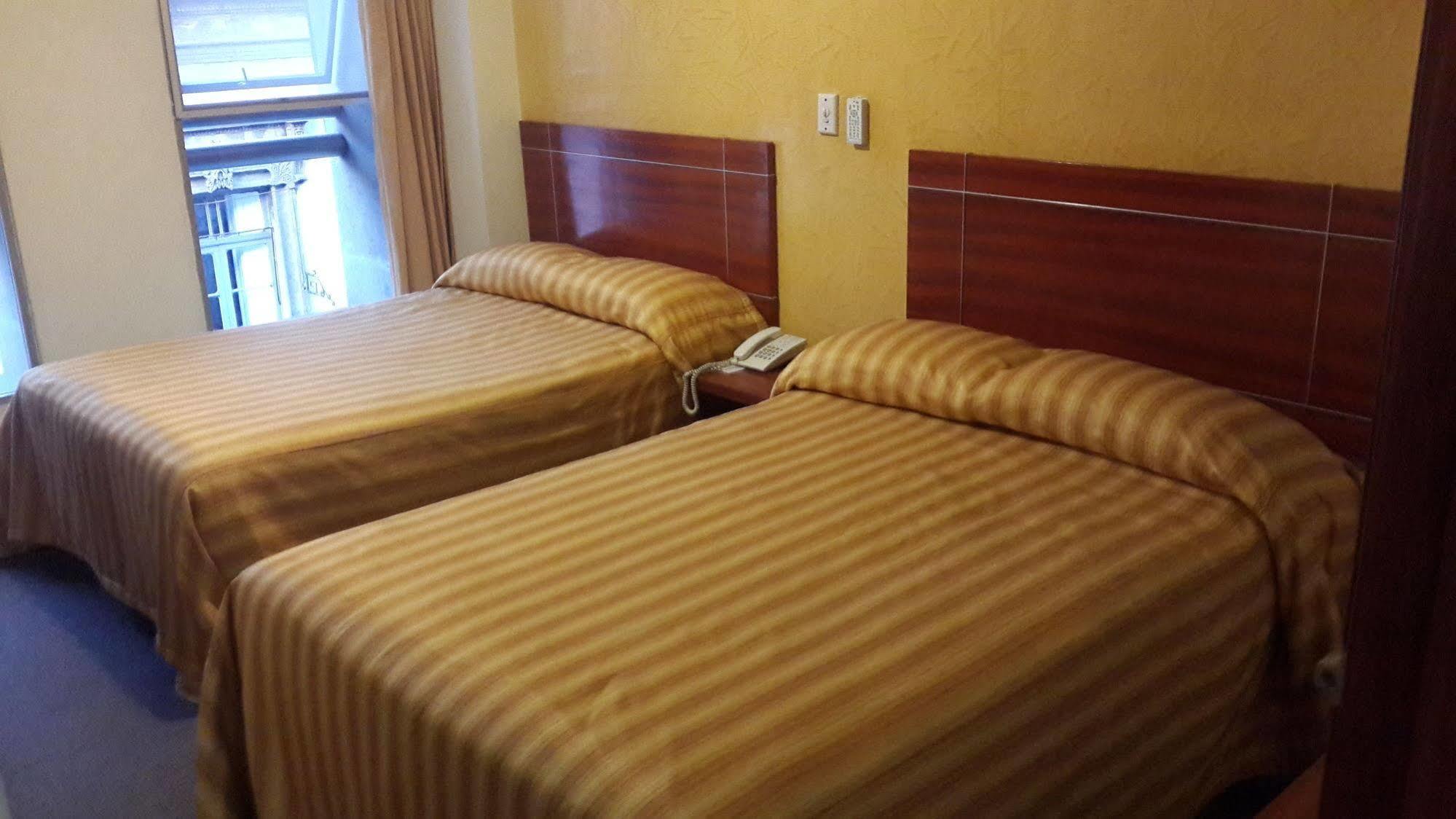 Hotel Roble Mexikóváros Kültér fotó