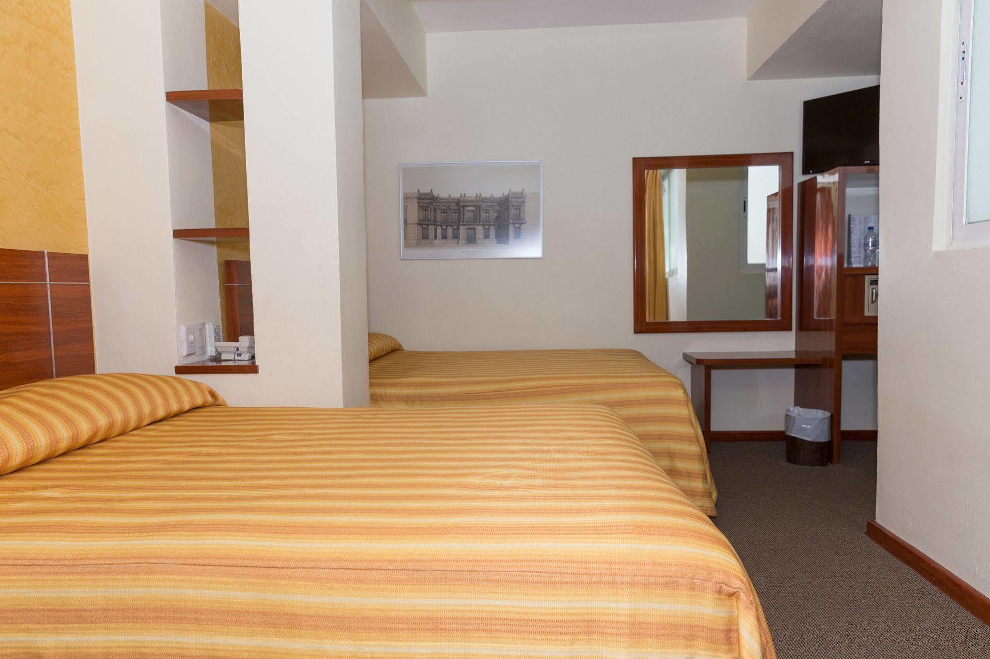 Hotel Roble Mexikóváros Kültér fotó