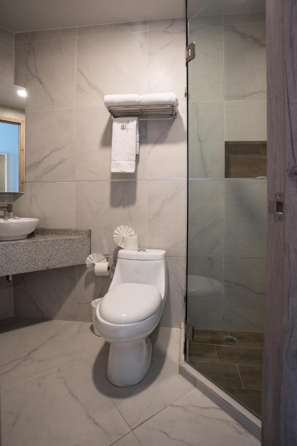 Hotel Roble Mexikóváros Kültér fotó